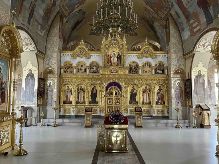 Bender - Alexander Nevsky - Iconostasis